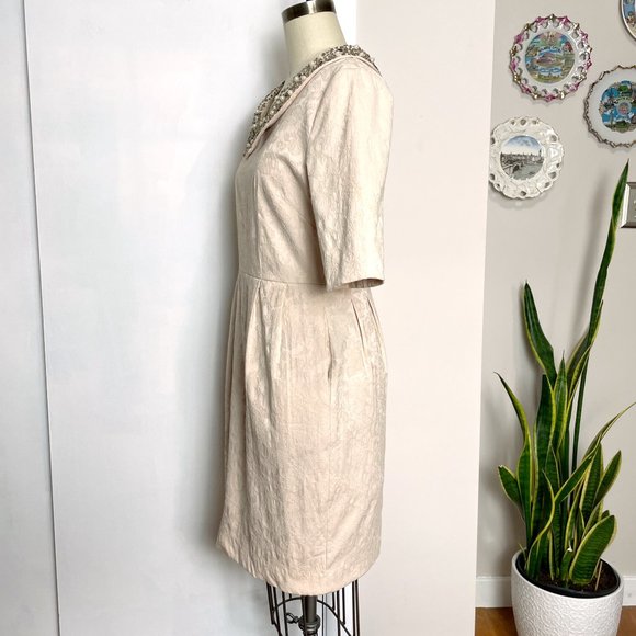 Darling jeweled collar dress tan damask retro style pockets - size large - Picture 6 of 11